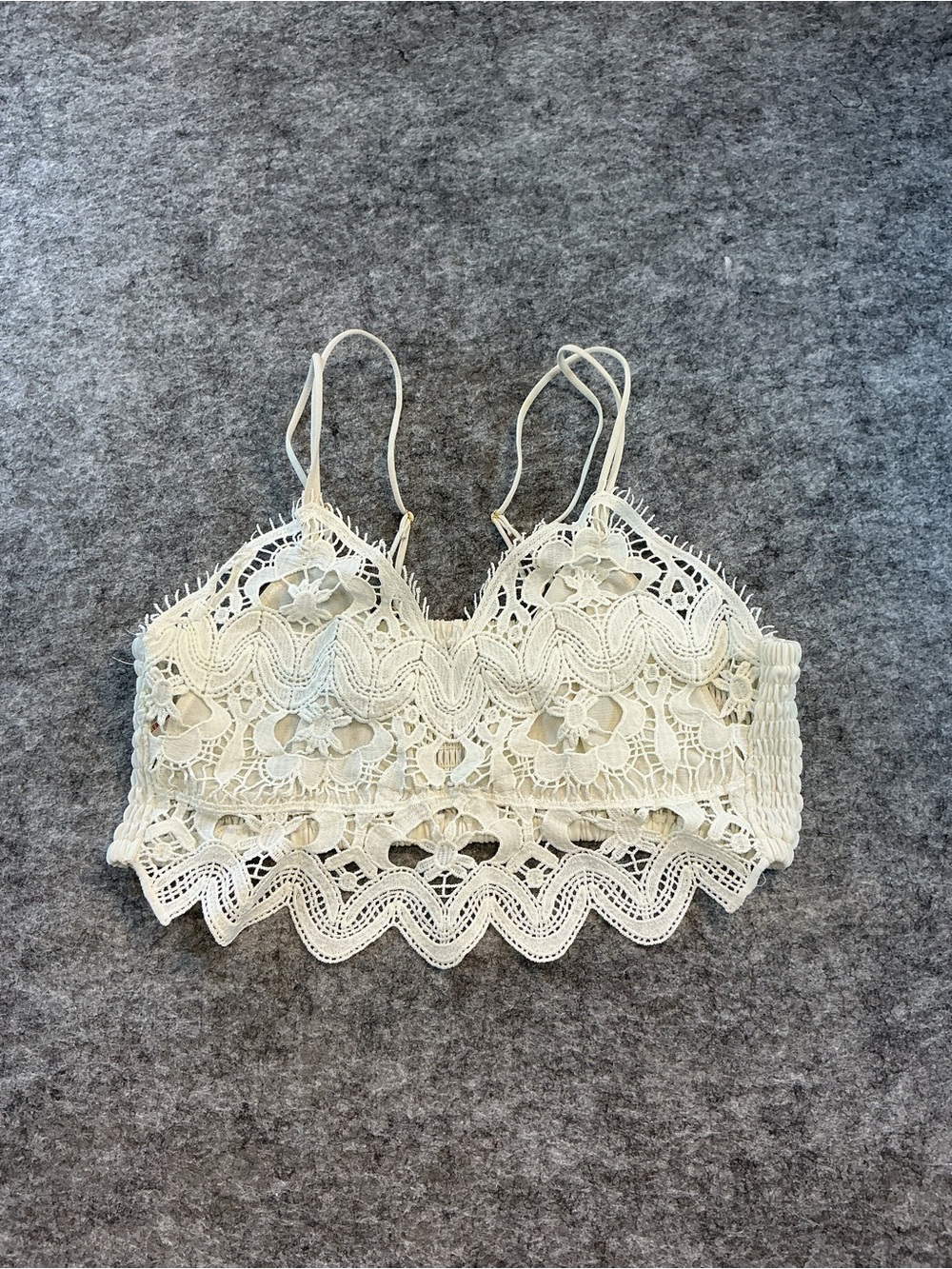 Anthropologie Cream Floral Lace Bralette Camisole Size XL